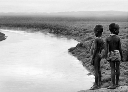 Fotografías da mostra "Hábitats", de Carlos López García "Calrús"